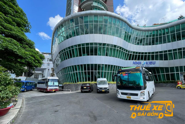 Thuê Xe Du Lịch 16 Chỗ Đi Cần Thơ
