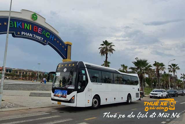 Kinh nghiệm thuê xe đi Mũi Né giá rẻ, an toàn mới nhất 2025