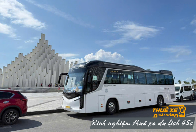 Kinh nghiệm thuê xe du lịch 45 chỗ cho đoàn đông người